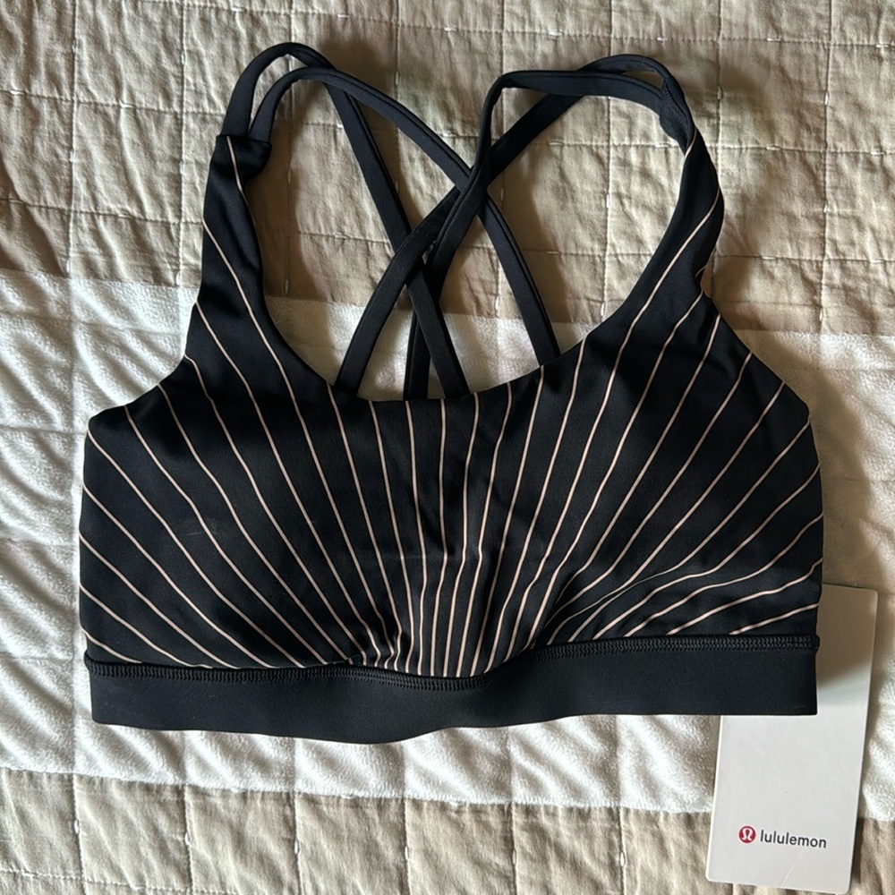🆕 RARE Lululemon Reflective Energy Bra